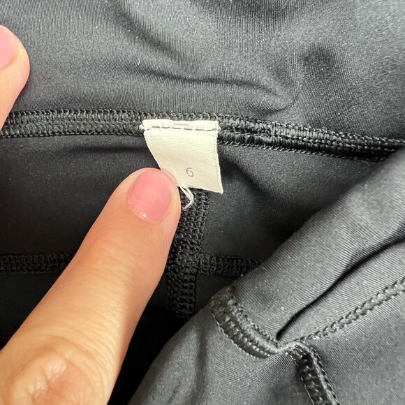 Lululemon Fast and Free Leggings Black Multiple Pockets Size 6 - Picture 7 of 9
